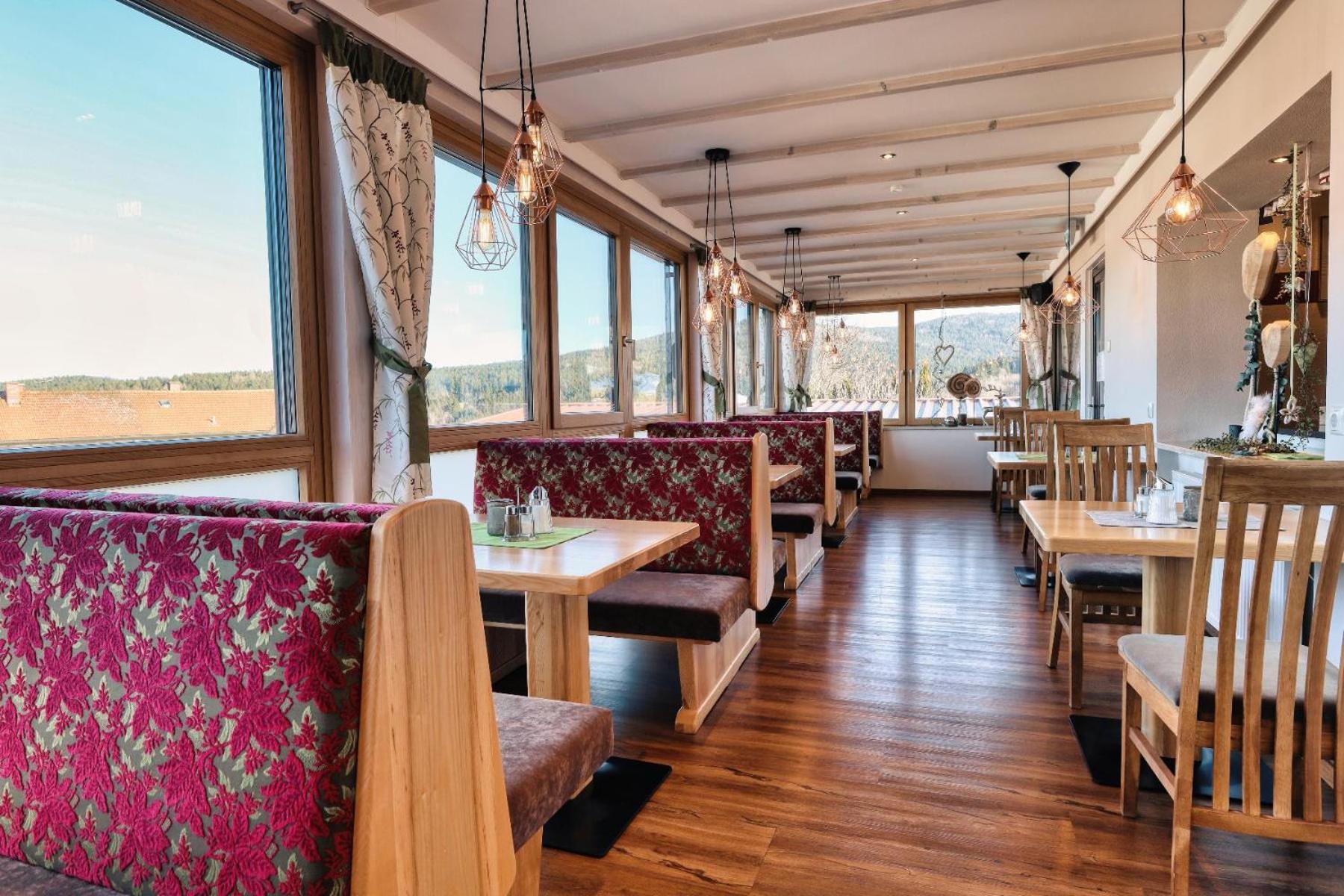 Hotel Hirschenstein Achslach エクステリア 写真